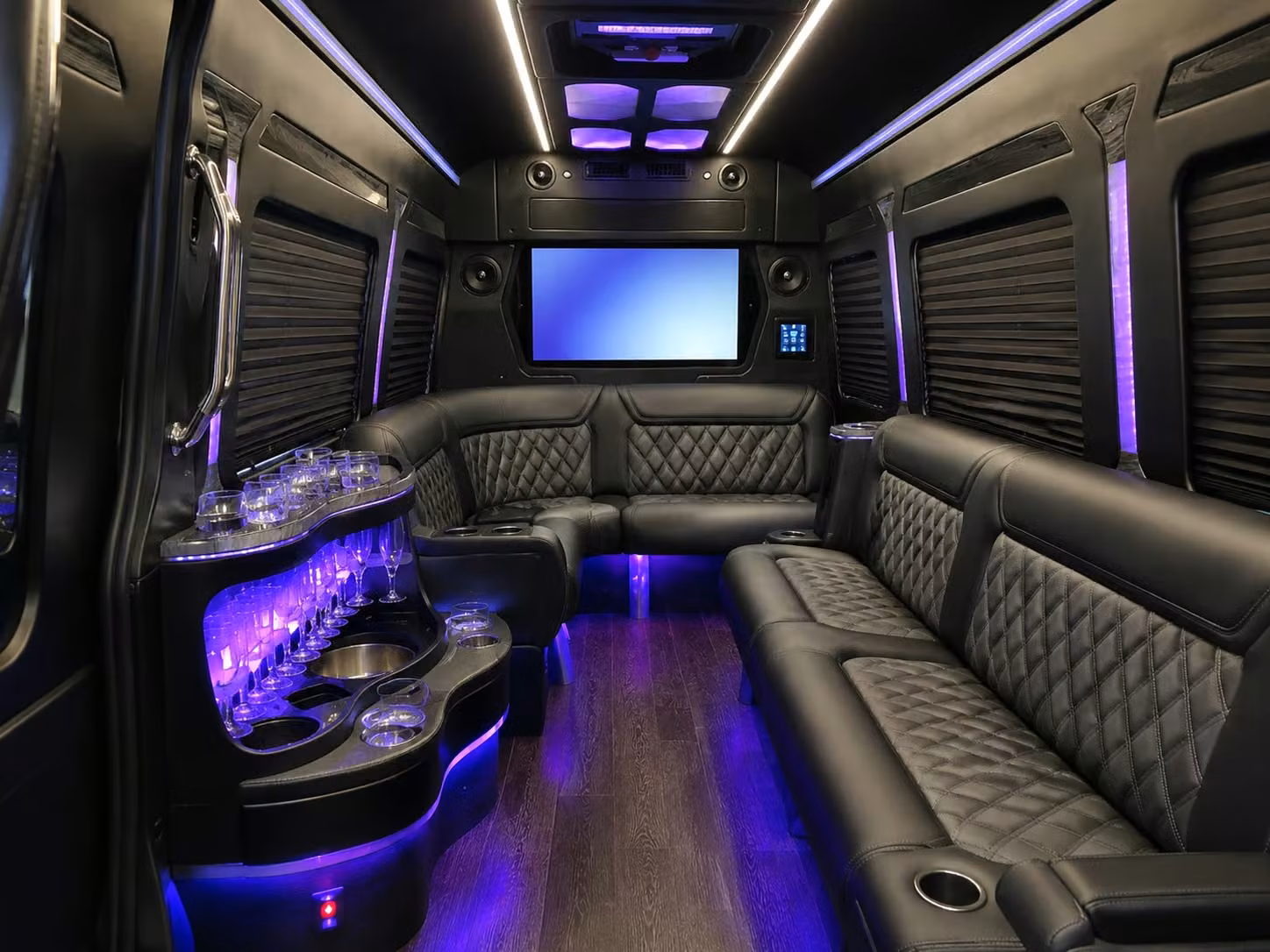 for the best fan bus experience to auburn hills and palace area events