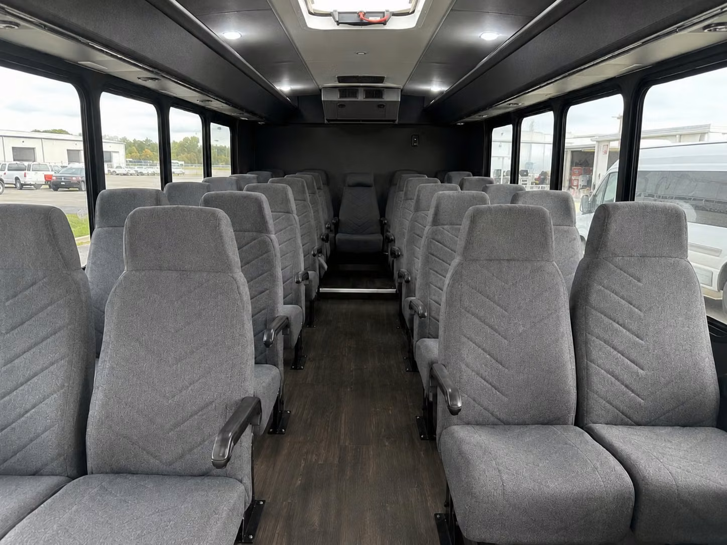 waterford 20 passenger minibus rental