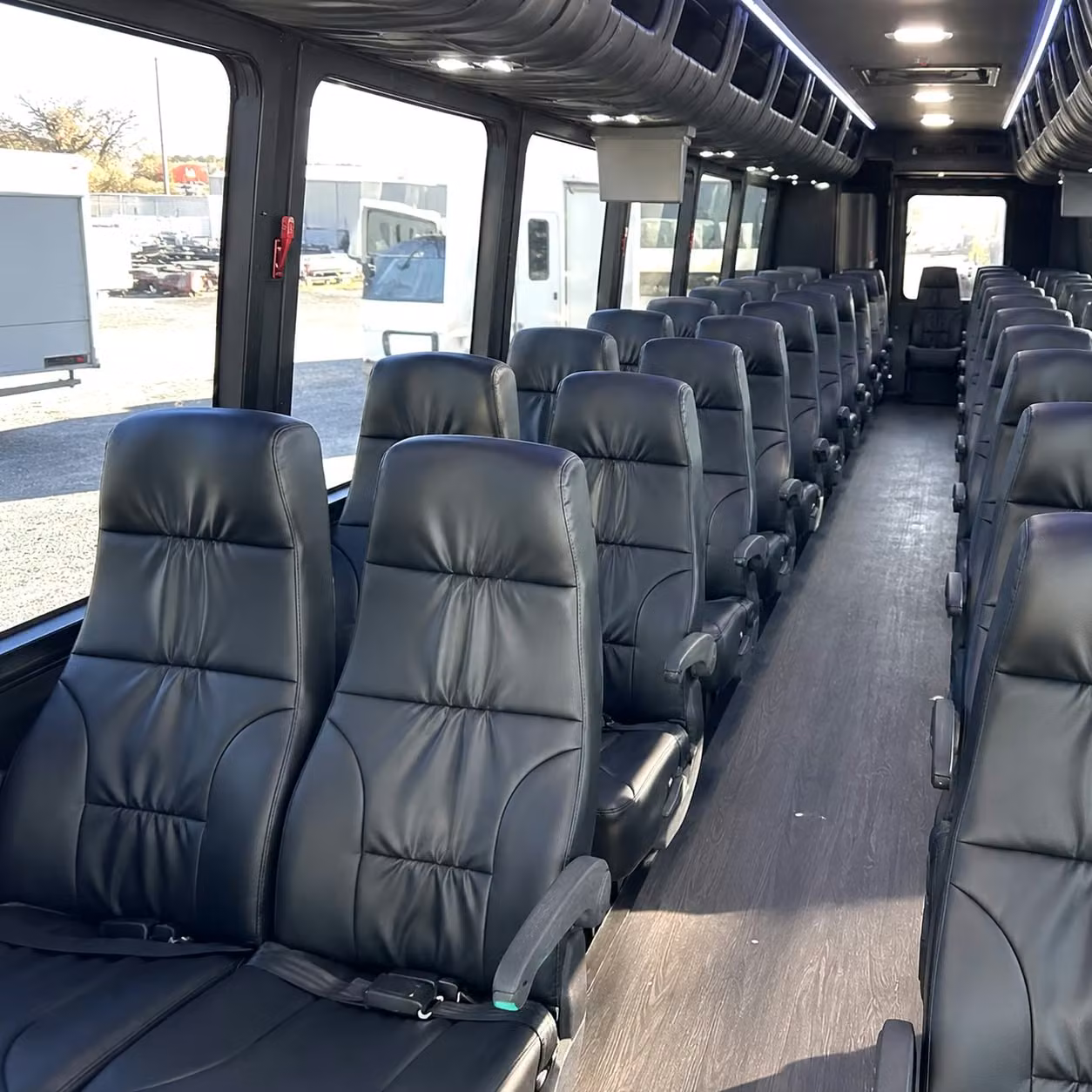 waterford 35 passenger minibus rental