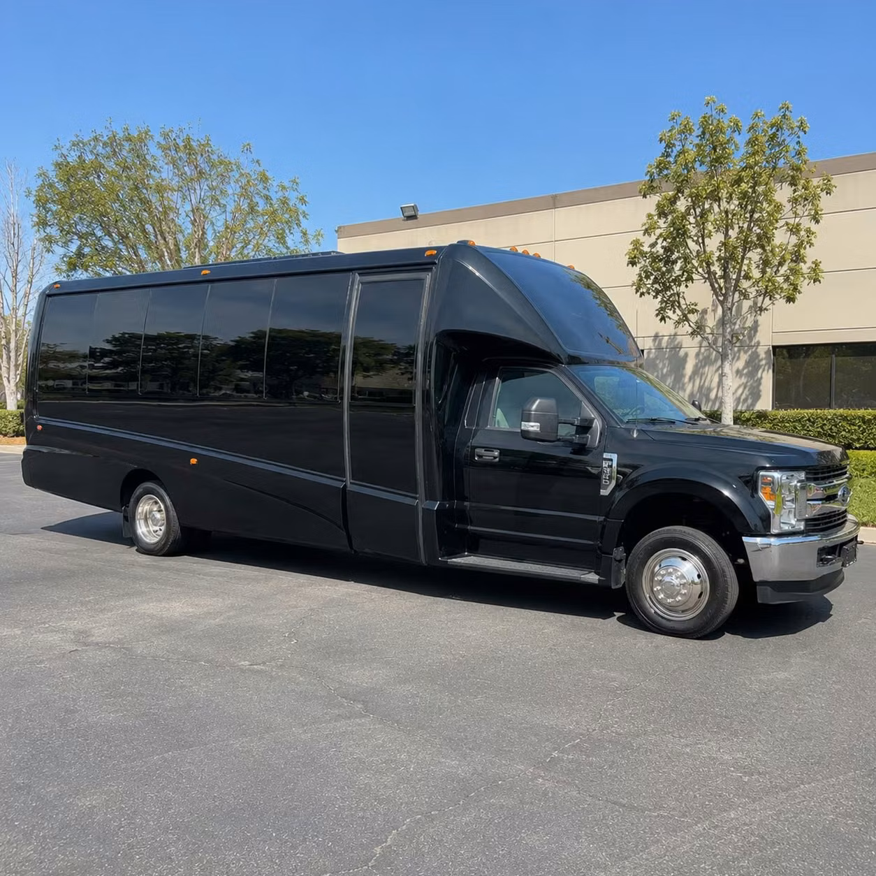 waterford prom party buses ride in style from your front door to the venue